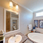 Clayton Homes - Virtual Tour: Master Bath